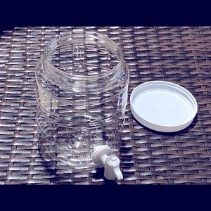 Water Dispenser NWOT!